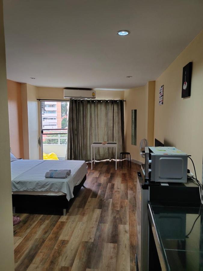 View Talay 1B By Fernando Apartment Pattaya Exterior photo